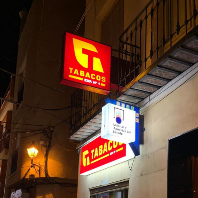 Banderola luminosa para estanco